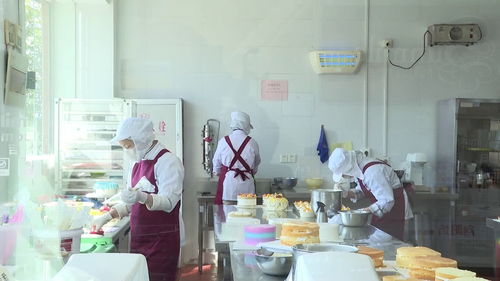 龍巖向陽坊 疫情防控與安全生產雙軌并行，守護市民“舌尖上的安全”